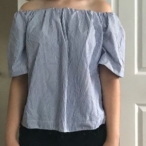 Style Envy Sleeveless shirt.